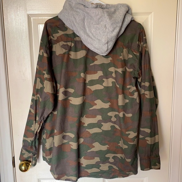 Camo Print Hoodie Size 10 - Picture 2 of 3